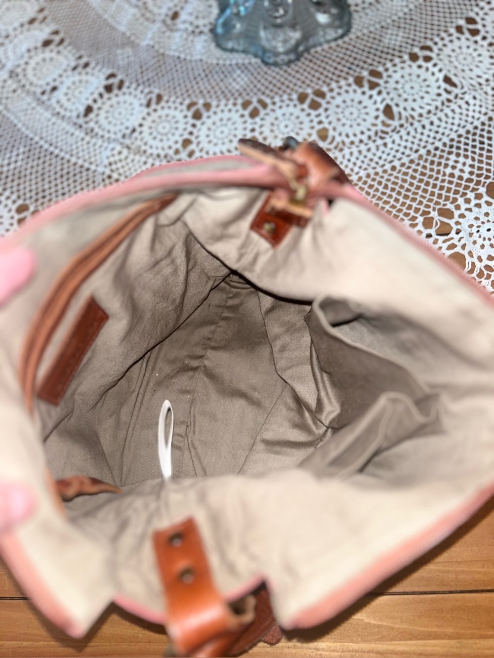 American Darling Speckled Cowhide Tote Bag with Brown Leather Straps - Picture 12 of 14